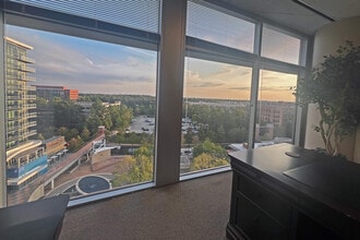 24 Waterway Ave, The Woodlands, TX à louer Photo intérieure– Image 2 sur 2