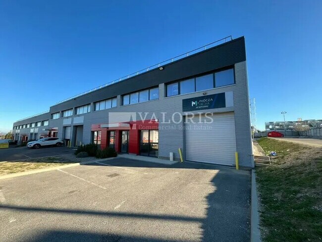 Plus de détails pour 1655 Avenue De La Mediterranee, Gignac-la-Nerthe - Local d'activités à louer
