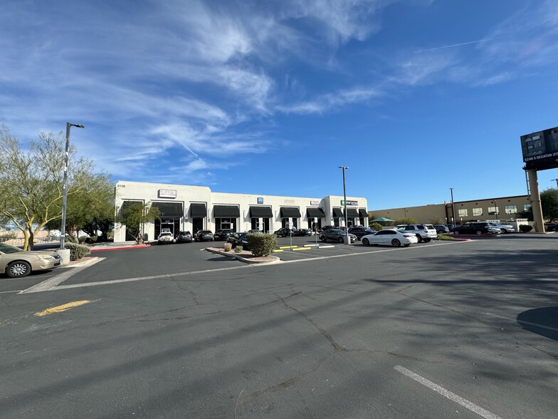 5120-5140 S Decatur Blvd, Las Vegas, NV à louer - Photo de l’immeuble – Image 2 sur 2