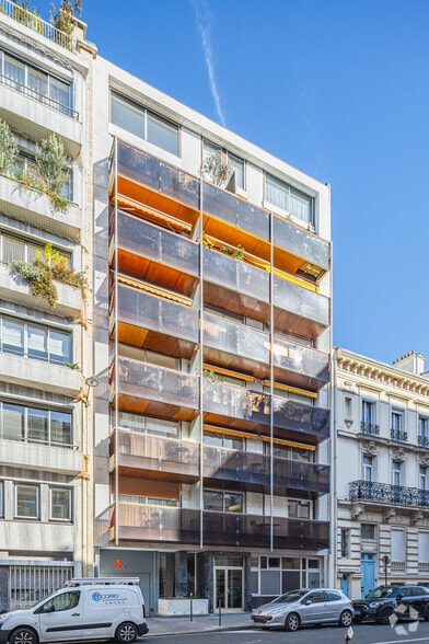 62 Rue Ampère, Paris à vendre - Photo de l’immeuble – Image 2 sur 4