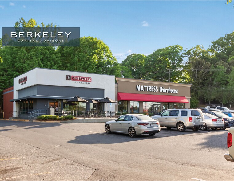 2501 E Franklin Blvd, Gastonia, NC à vendre - Photo de l’immeuble – Image 2 sur 7