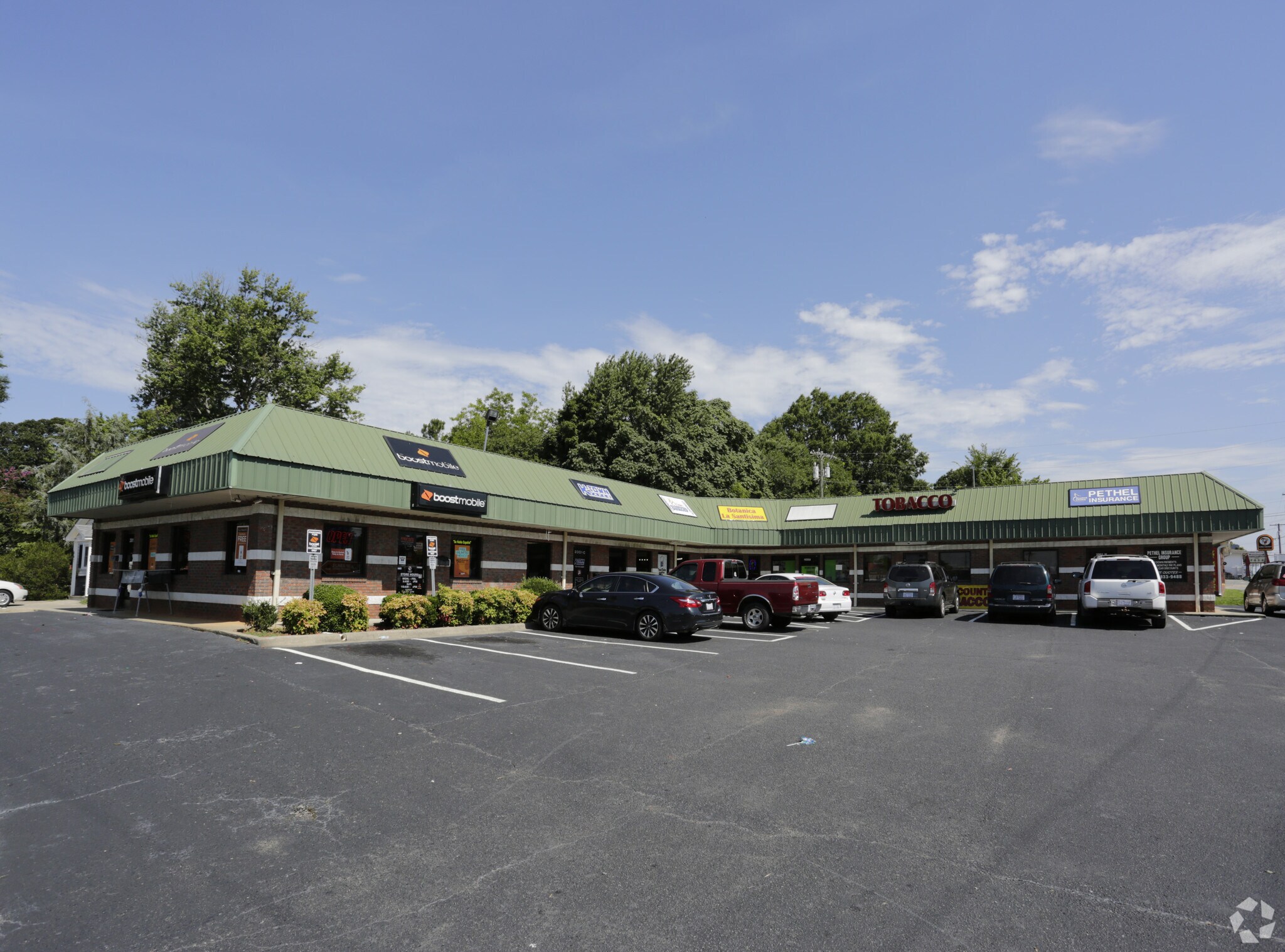 2001 N Cannon Blvd, Kannapolis, NC à louer Photo principale– Image 1 sur 12