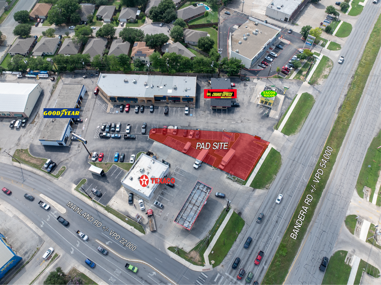 8025 Bandera Rd, San Antonio, TX à louer - Photo principale – Image 1 sur 6