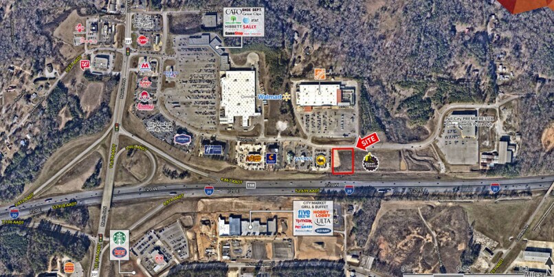 289 Vaughn Ln, Pell City, AL à louer - Photo de l’immeuble – Image 1 sur 2