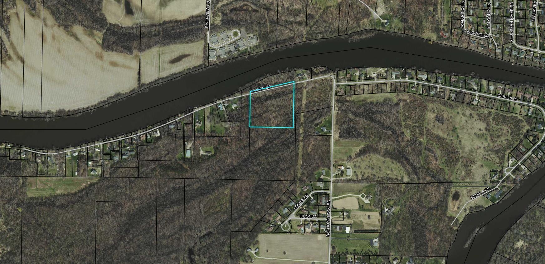 1679 Linden Drive, Saint Joseph, MI à vendre Photo principale– Image 1 sur 3