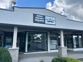 1900 Brewerton Rd, Mattydale, NY à louer Photo intérieure– Image 2 sur 4