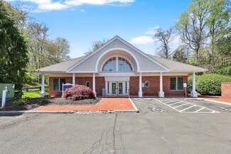 Plus de détails pour 887 Bridgeport Ave, Shelton, CT - Bureau/Médical à louer