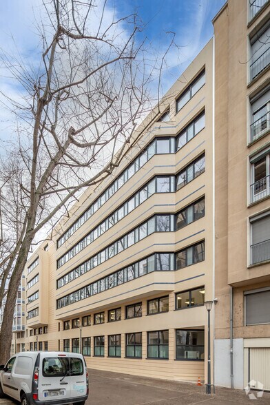 Bureau dans Lyon à louer - Photo de l’immeuble – Image 3 sur 3