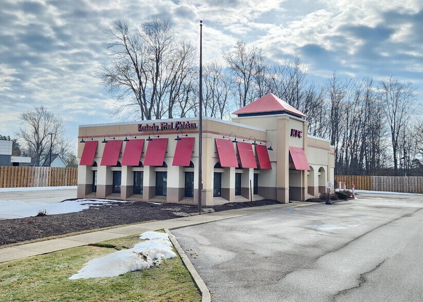 5525 Royalton Rd, North Royalton, OH à louer - Photo principale – Image 1 sur 7
