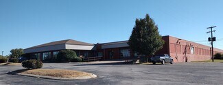 Plus de détails pour 1210 Madison St, Shelbyville, TN - Local commercial à vendre