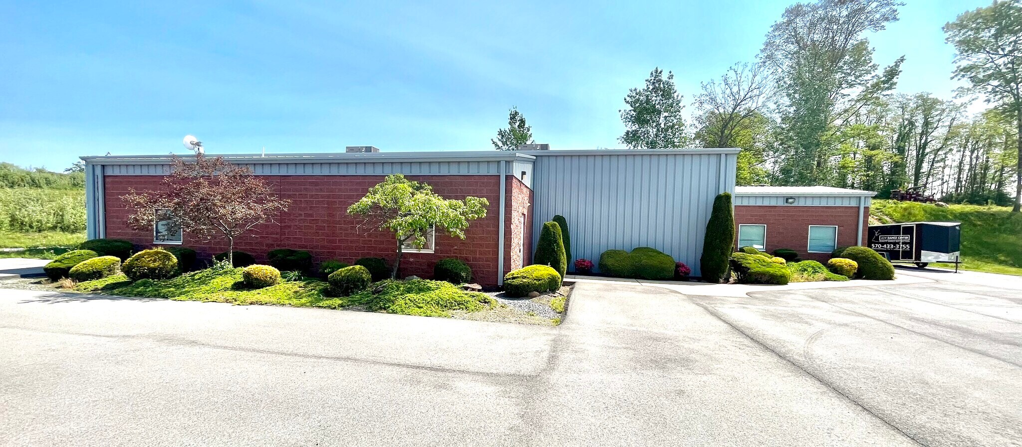 100 Choate Cir, Montoursville, PA à louer Photo principale– Image 1 sur 3