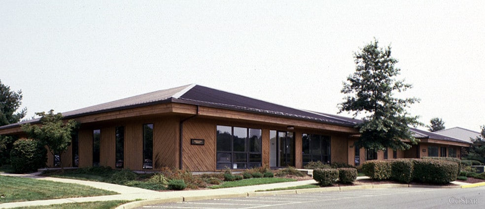 666 Plainsboro Rd, Plainsboro, NJ à louer - Photo de l’immeuble – Image 2 sur 7