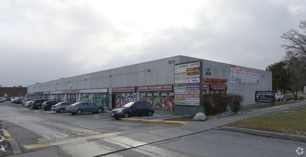 5635 Finch Ave, Toronto, ON à louer - Photo principale – Image 1 sur 10