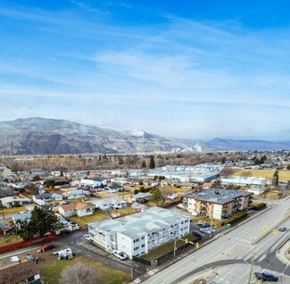 Plus de détails pour 975 Tranquille Rd, Kamloops, BC - Logement à vendre