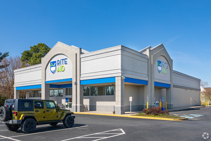 3004 S Dupont Hwy, Camden Wyoming, DE à louer - Photo de l’immeuble – Image 2 sur 3
