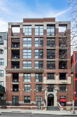 Plus de détails pour 910 Union St, Brooklyn, NY - Logement à vendre