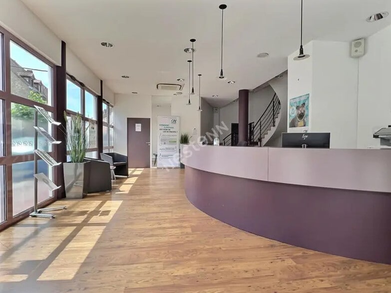 Bureau dans Sarreguemines à louer - Hall d’entrée – Image 2 sur 17