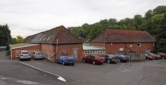 Plus de détails pour 54 Marlow Bottom Rd, Marlow - Industriel/Logistique à louer