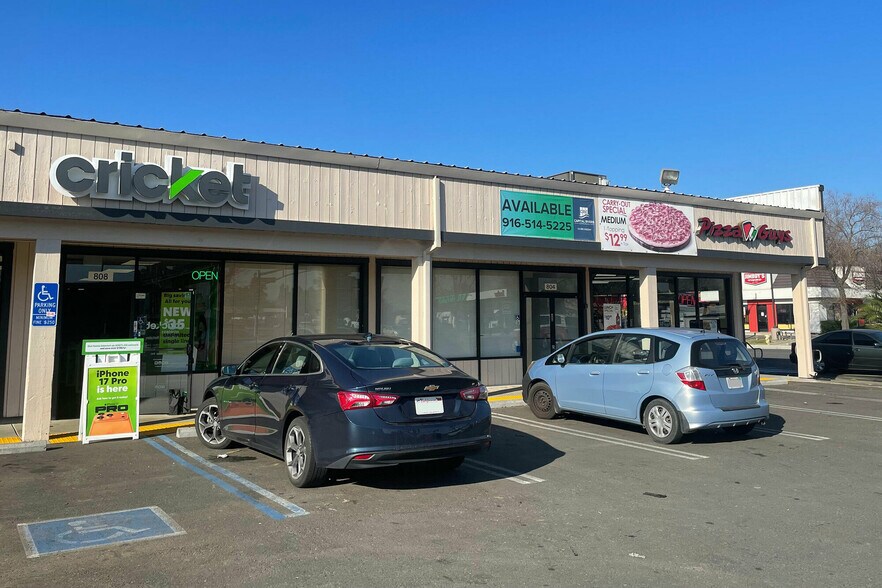 800-830 Harbor Blvd, West Sacramento, CA à louer - Photo de l’immeuble – Image 2 sur 5