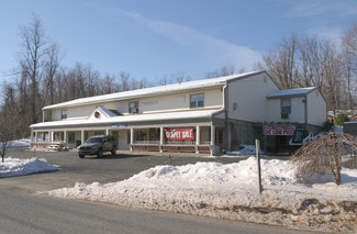 Plus de détails pour Burlington Package – Local commercial à vendre, Burlington, CT