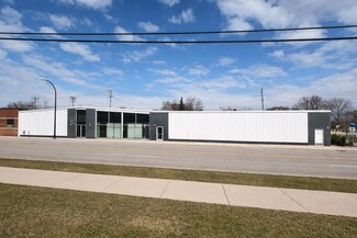 Plus de détails pour 3750 W 11 Mile Rd, Berkley, MI - Industriel/Logistique à vendre