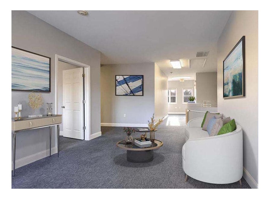 5981-5985 Columbia Pike, Falls Church, VA 22041 - Lot 300 - - Photo intérieure - Image 2 of 9
