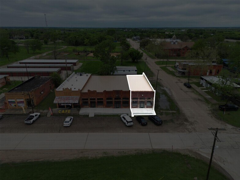 118 Dallas St, Rice, TX à louer - Photo de l’immeuble – Image 3 sur 15