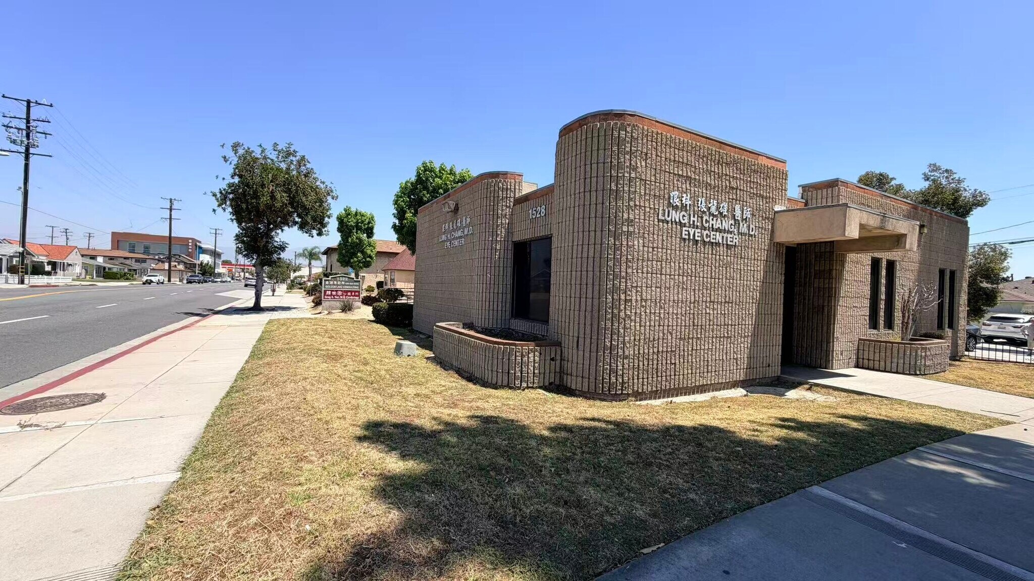 1528 S Garfield Ave, Alhambra, CA à louer Photo de l’immeuble– Image 1 sur 18
