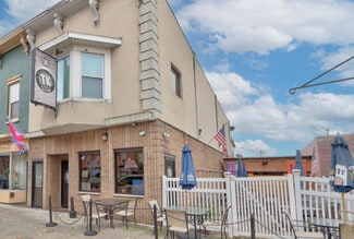Plus de détails pour 14 E Main St, Waterloo Town, NY - Local commercial à vendre