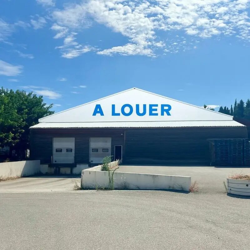 Industriel/Logistique dans Cavaillon à louer Photo de l’immeuble– Image 1 sur 13