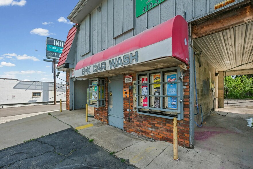 3562 Lagrange St, Toledo, OH à vendre - Photo de l’immeuble – Image 3 sur 14