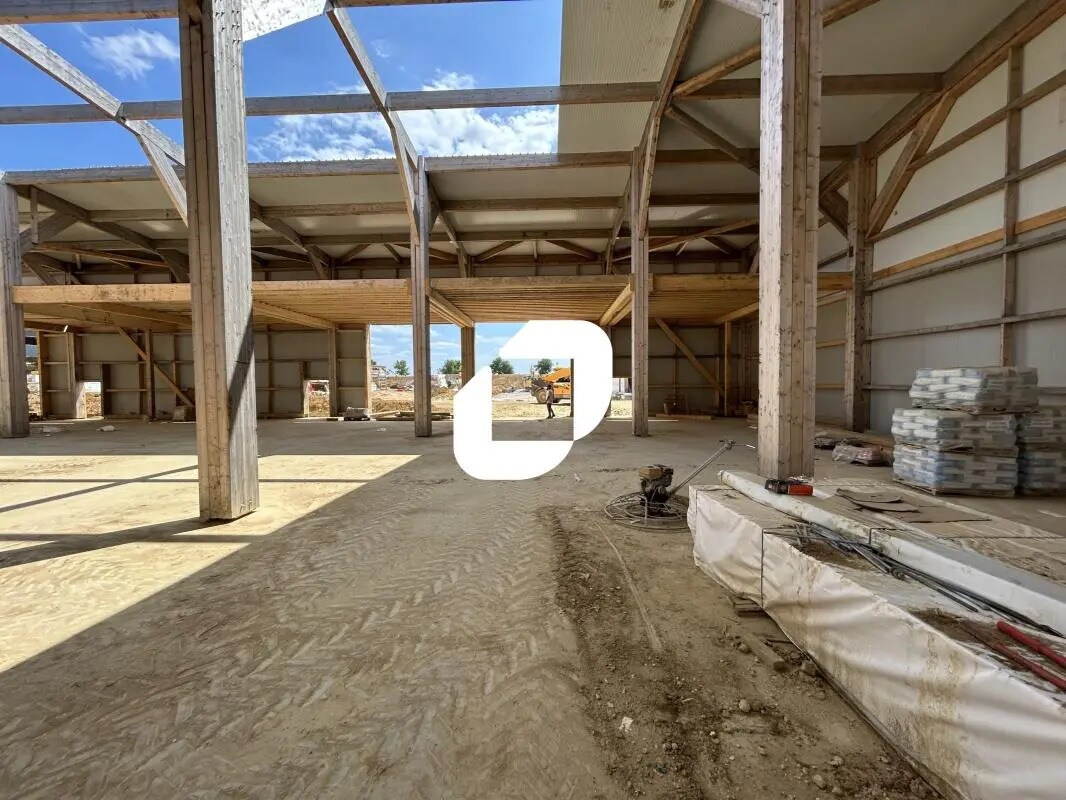 Local d’activités dans Limoges-Fourches à louer Photo de la construction– Image 1 sur 5