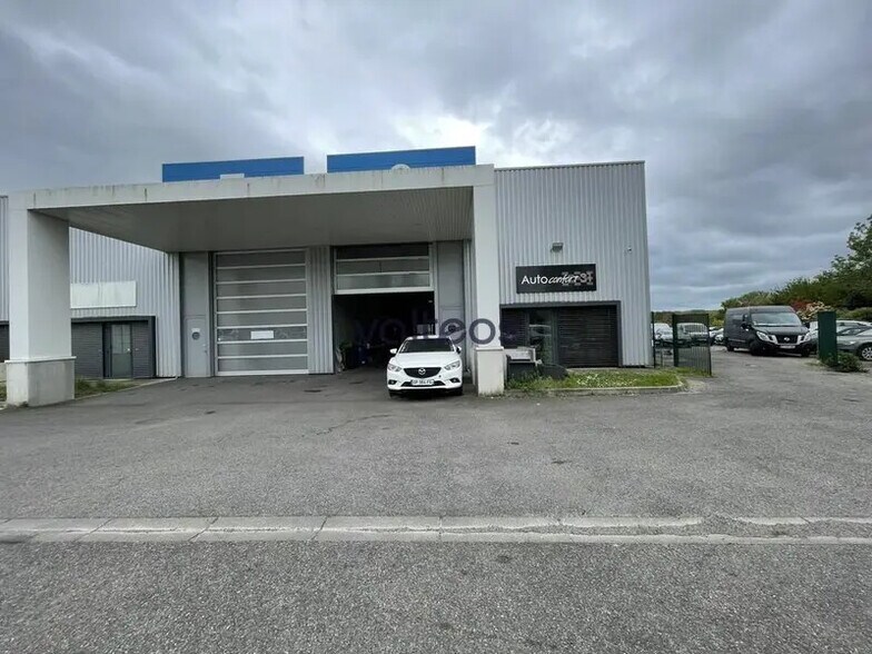 737 Rue De L'Hers, Escalquens à louer - Photo de l’immeuble – Image 2 sur 9