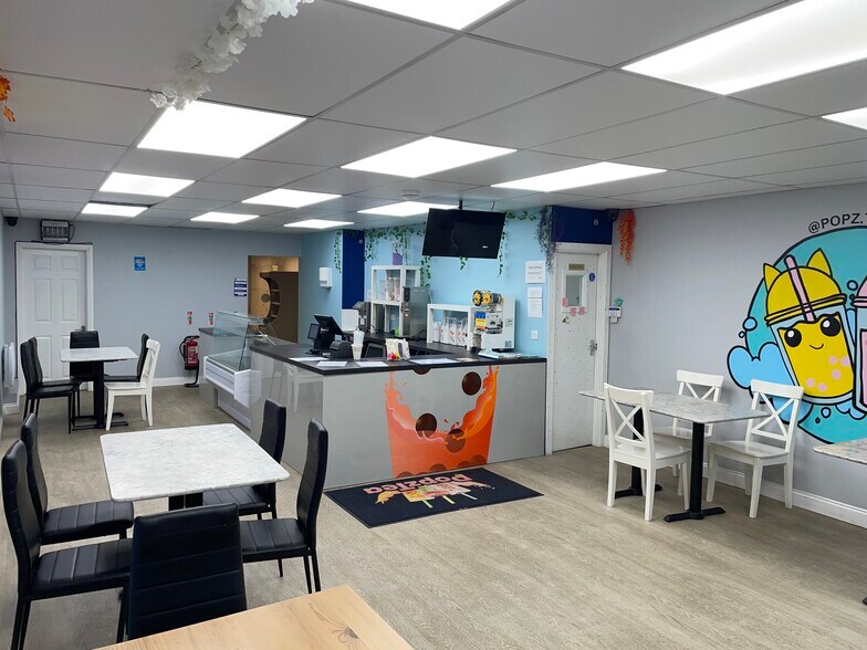 56 Market St, Eastleigh à louer - Photo de l’immeuble – Image 2 sur 3