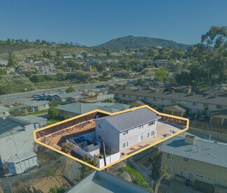 Plus de détails pour 1964 Arnold Way, Alpine, CA - Logement à vendre
