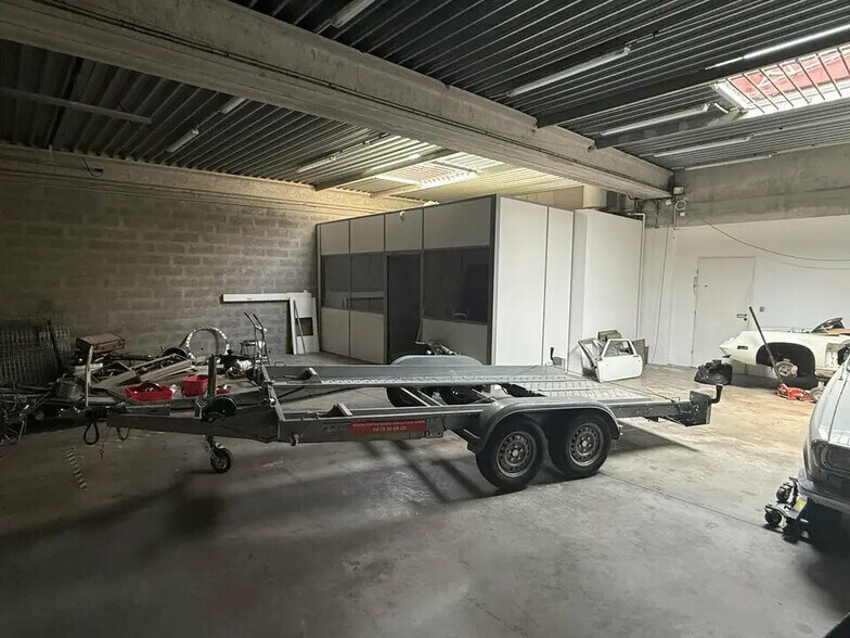 645 Rue Mayor De Montrichet, LES MILLES à louer - Photo de l’immeuble – Image 2 sur 4