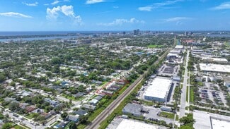 Plus de détails pour 3307 Windsor Ave, West Palm Beach, FL - Logement à vendre