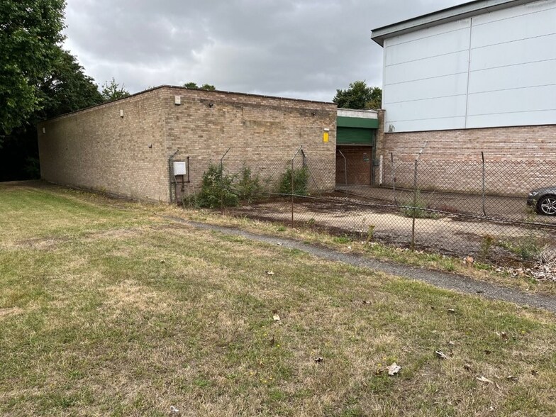 Curzon Rd, Sudbury à louer - Photo de l’immeuble – Image 2 sur 2