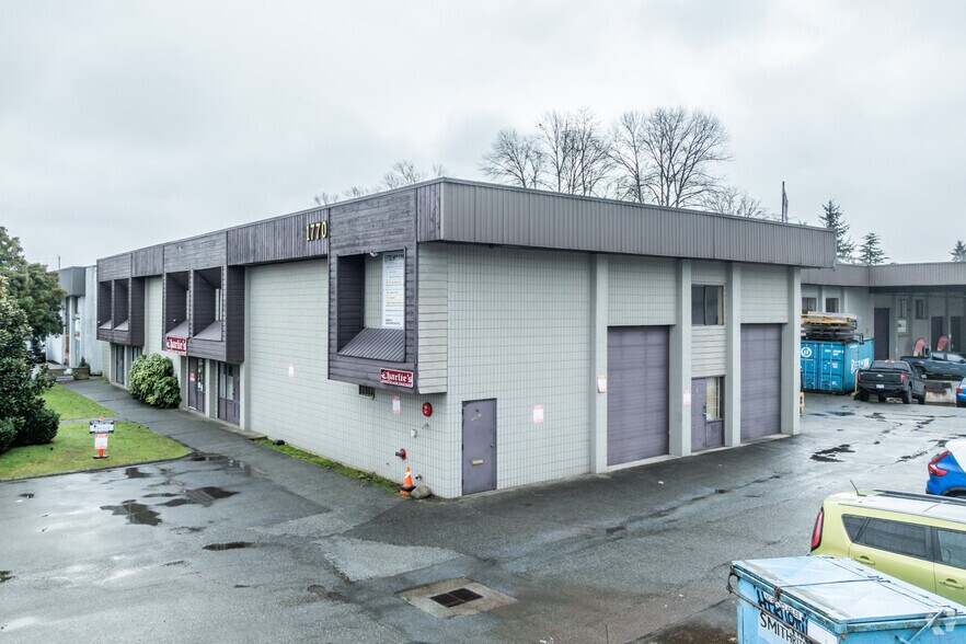 1770 McLean Ave, Port Coquitlam, BC à louer - Photo de l’immeuble – Image 1 sur 2
