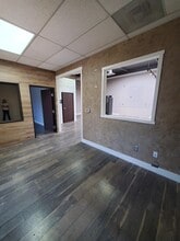 4135 Northgate Blvd, Sacramento, CA à louer Photo intérieure– Image 1 sur 5
