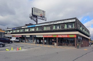 Plus de détails pour 734-752 Sheppard Ave E, Toronto, ON - Local commercial à louer