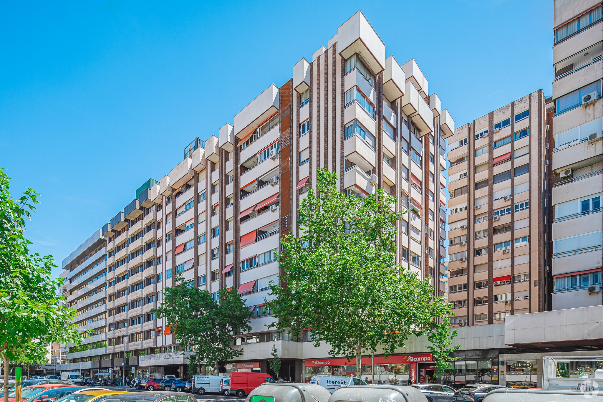 Bureau dans Madrid, Madrid à louer Photo principale– Image 1 sur 6