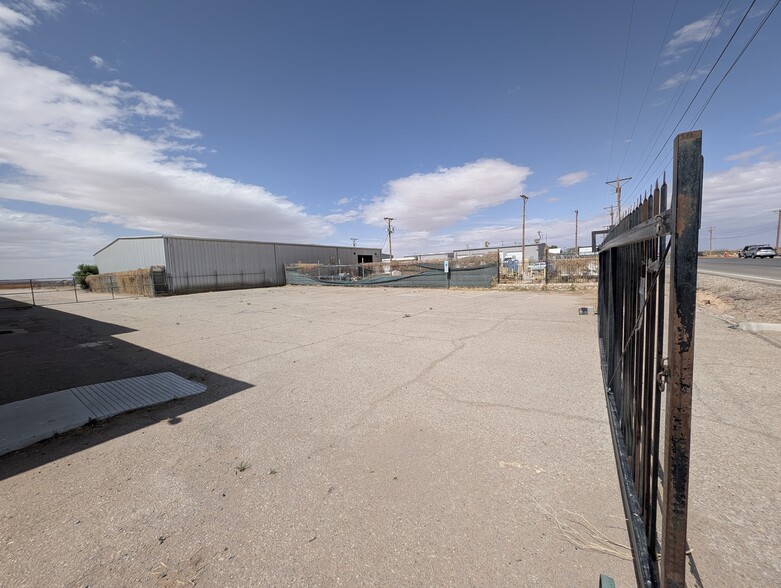 11101 Dyer St, El Paso, TX à louer - Photo de l’immeuble – Image 2 sur 17