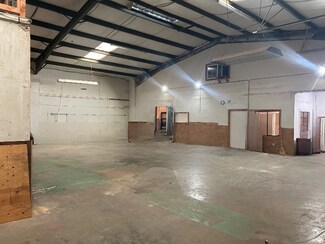 Plus de détails pour 57 Barham Ave, Santa Rosa, CA - Industriel/Logistique à louer