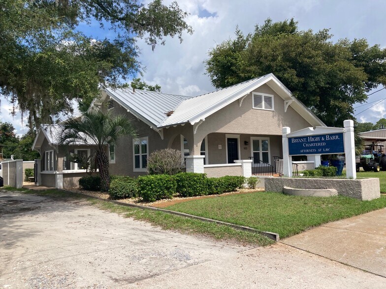 833 Harrison Ave, Panama City, FL à louer - Photo de l’immeuble – Image 2 sur 6
