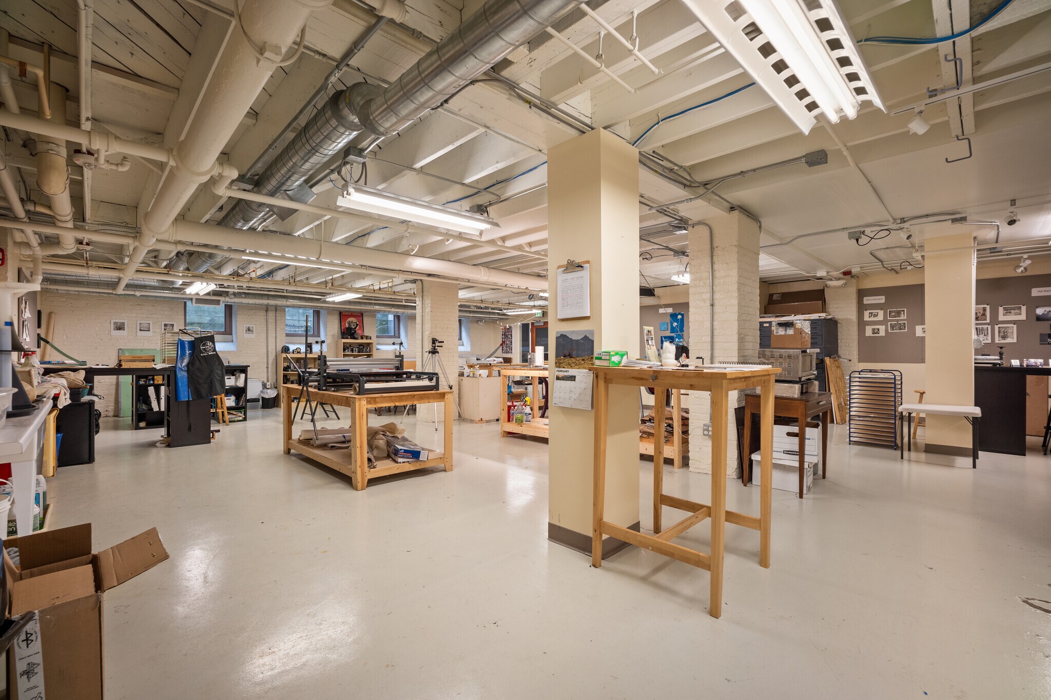 211 N Franklin St, Port Washington, WI à louer Photo intérieure– Image 1 sur 71