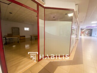 Plus de détails pour Local commercial à vendre