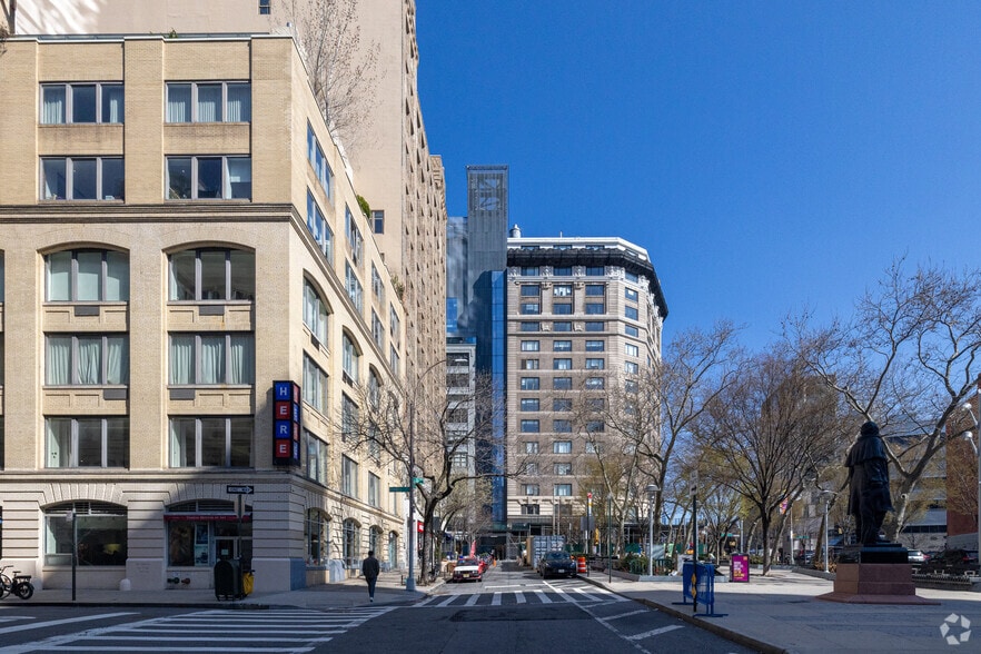 145 6th Ave, New York, NY à vendre - Photo de l’immeuble – Image 3 sur 6