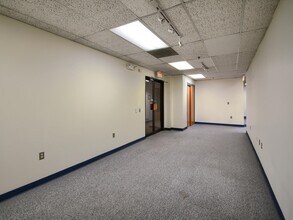 961 Marcon Blvd, Allentown, PA à louer Photo intérieure– Image 2 sur 11