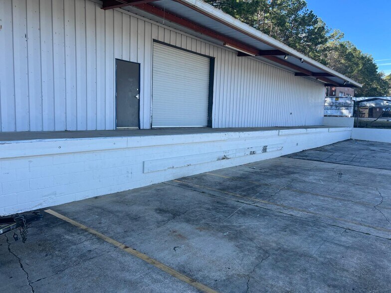 2130 Lake Bradford Blvd, Tallahassee, FL à louer - Photo de l’immeuble – Image 2 sur 7